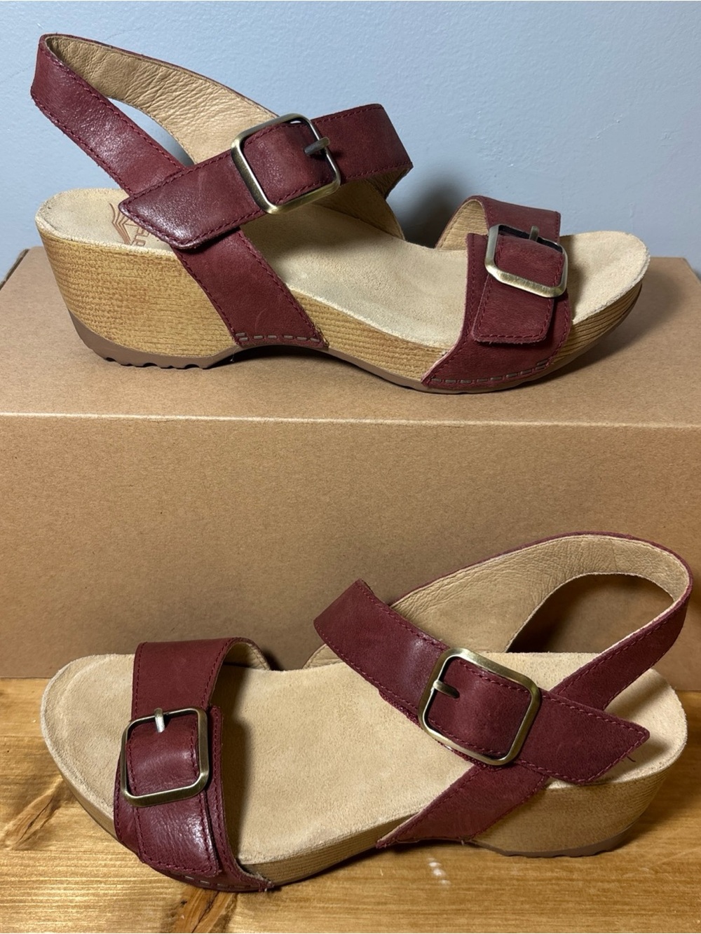 Dansko TRINITY Burnished Red Nubuck Leather Wedge Slingback Sandals 36/US 5.5-6